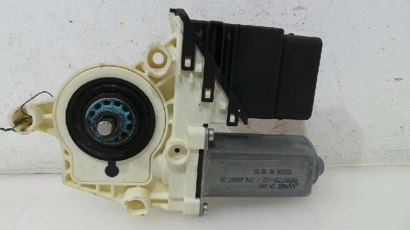 VOLKSWAGEN Jetta 5 generation (2005-2011) Rear Right Door Window Control Motor 1K5839402B, 1K5839402B 18995882