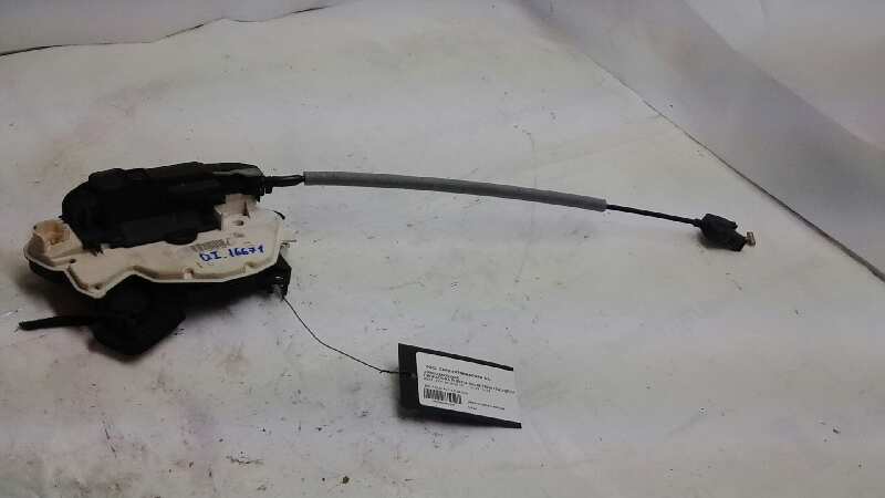 SEAT Leon 3 generation (2012-2020) Front Left Door Lock 5K1837015E 18861856