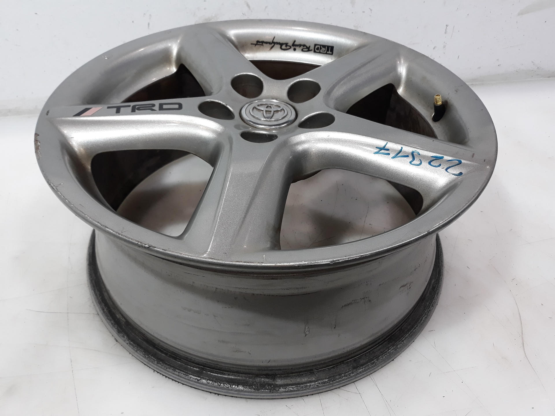 TOYOTA Avensis 2 generation (2002-2009) Wheel 7JJX17CHET45,7JJX17CHET45 26098673