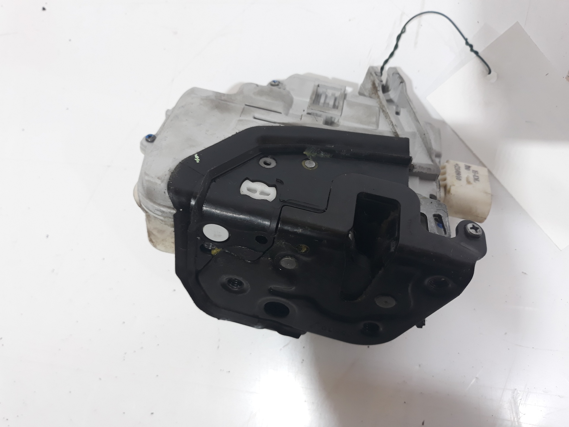 SEAT Exeo 1 generation (2009-2012) Front Left Door Lock 8E1837015AA,8E1837015AA 19097535