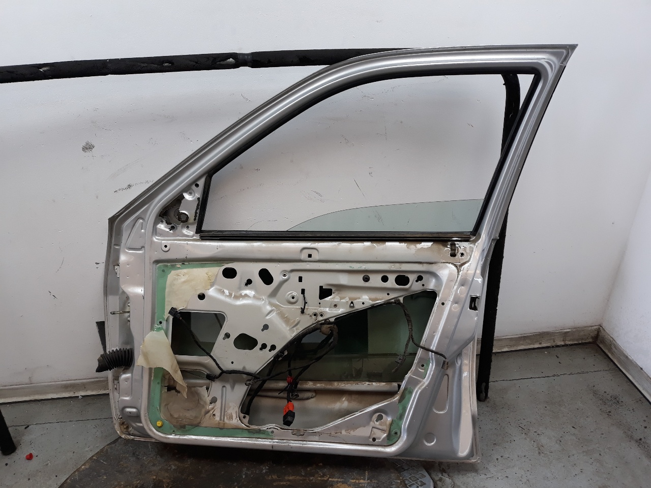 LEXUS Cordoba 1 generation (1993-2003) Front Right Door 6K4831052C,6K4831052C 19079688