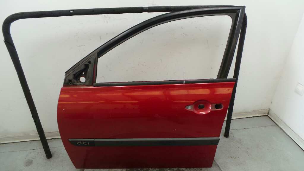 RENAULT Megane 3 generation (2008-2020) Front Left Door 7751473728, 7751473728 26066983