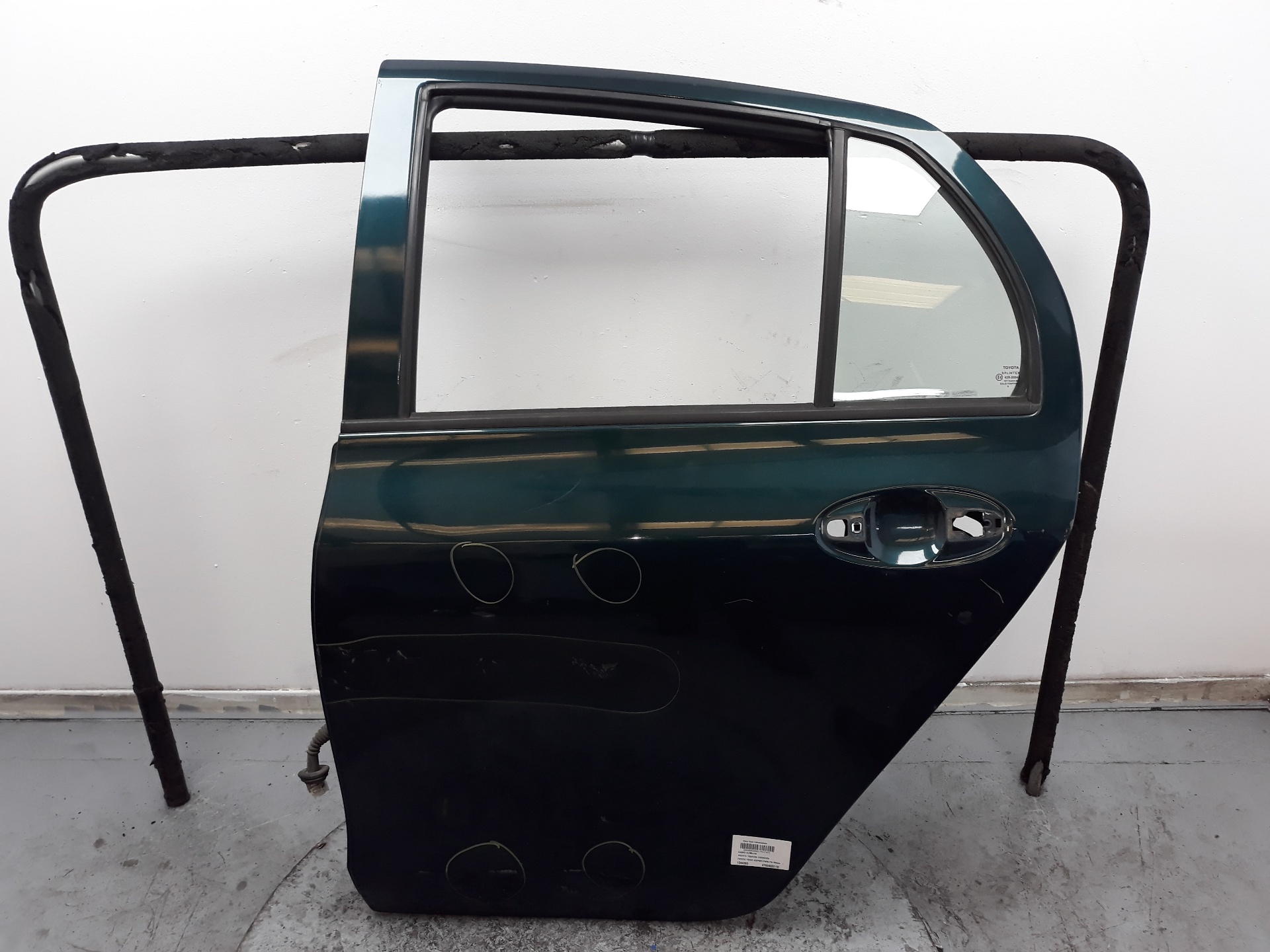 TOYOTA Yaris 2 generation (2005-2012) Rear Left Door 670040D110,670040D110 19099883