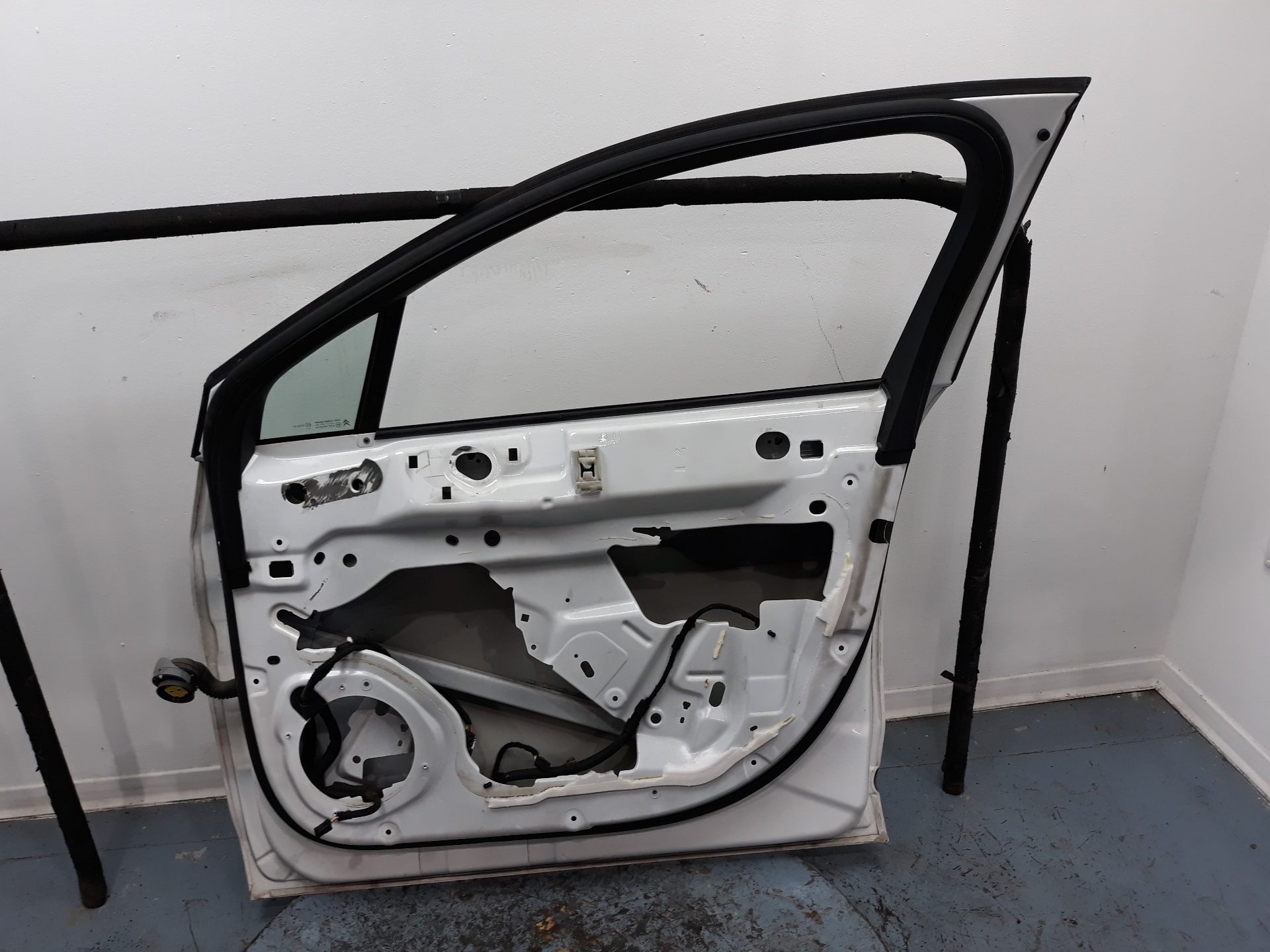 CITROËN C5 2 generation (2008-2017) Front Right Door 9004Z2, 9004Z2 25170467