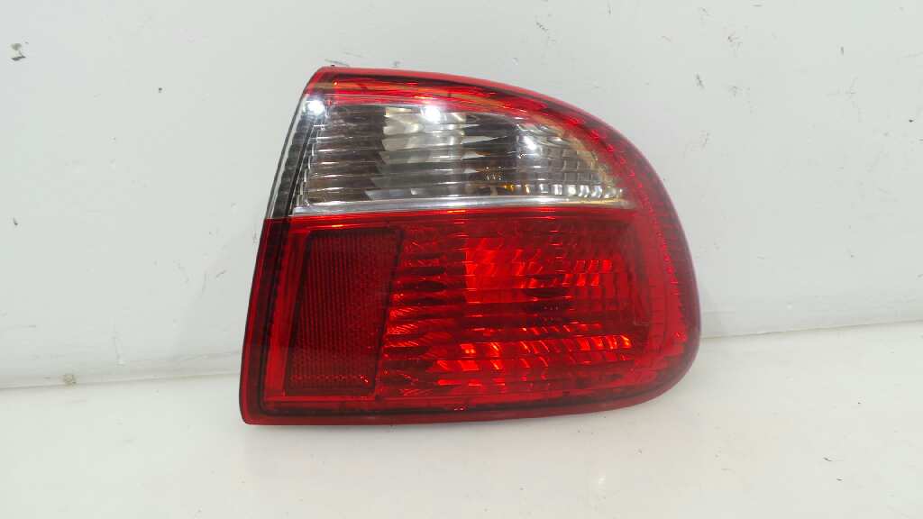 NISSAN Toledo 2 generation (1999-2006) Rear Right Taillight Lamp 1M5945096B, 1M5945096B, 1M694511201C 18923801