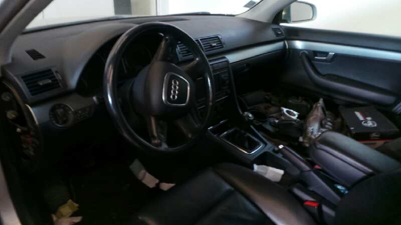 AUDI A4 B6/8E (2000-2005) Citau veidu vadības bloki 8E0951177, 8E0951177 19048332