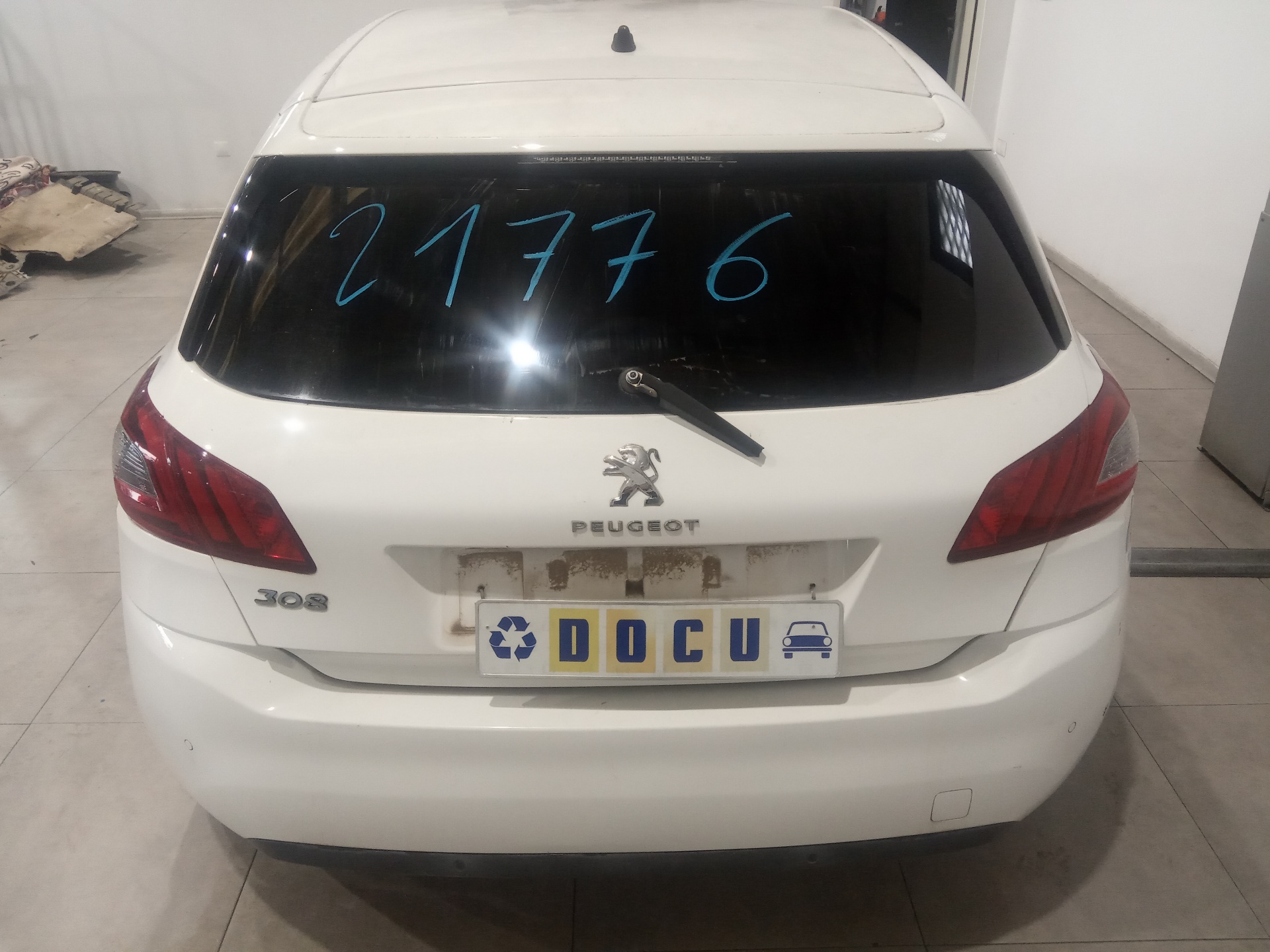 PEUGEOT 308 T9 (2013-2021) Наружная ручка передней левой двери 9802977380,9802977380 22756170