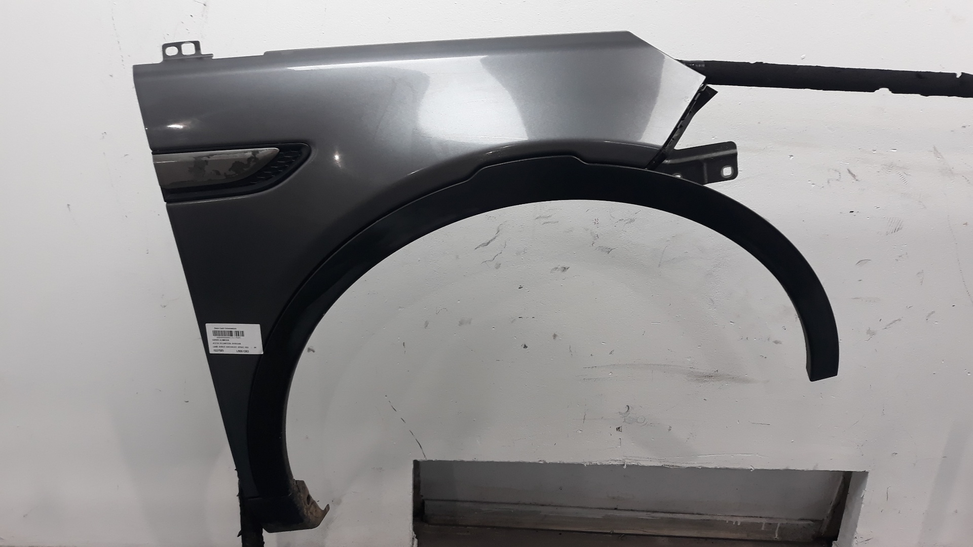 LAND ROVER Discovery Sport 1 generation (2014-2024) Front Right Fender LR061383, LR061383 25211650