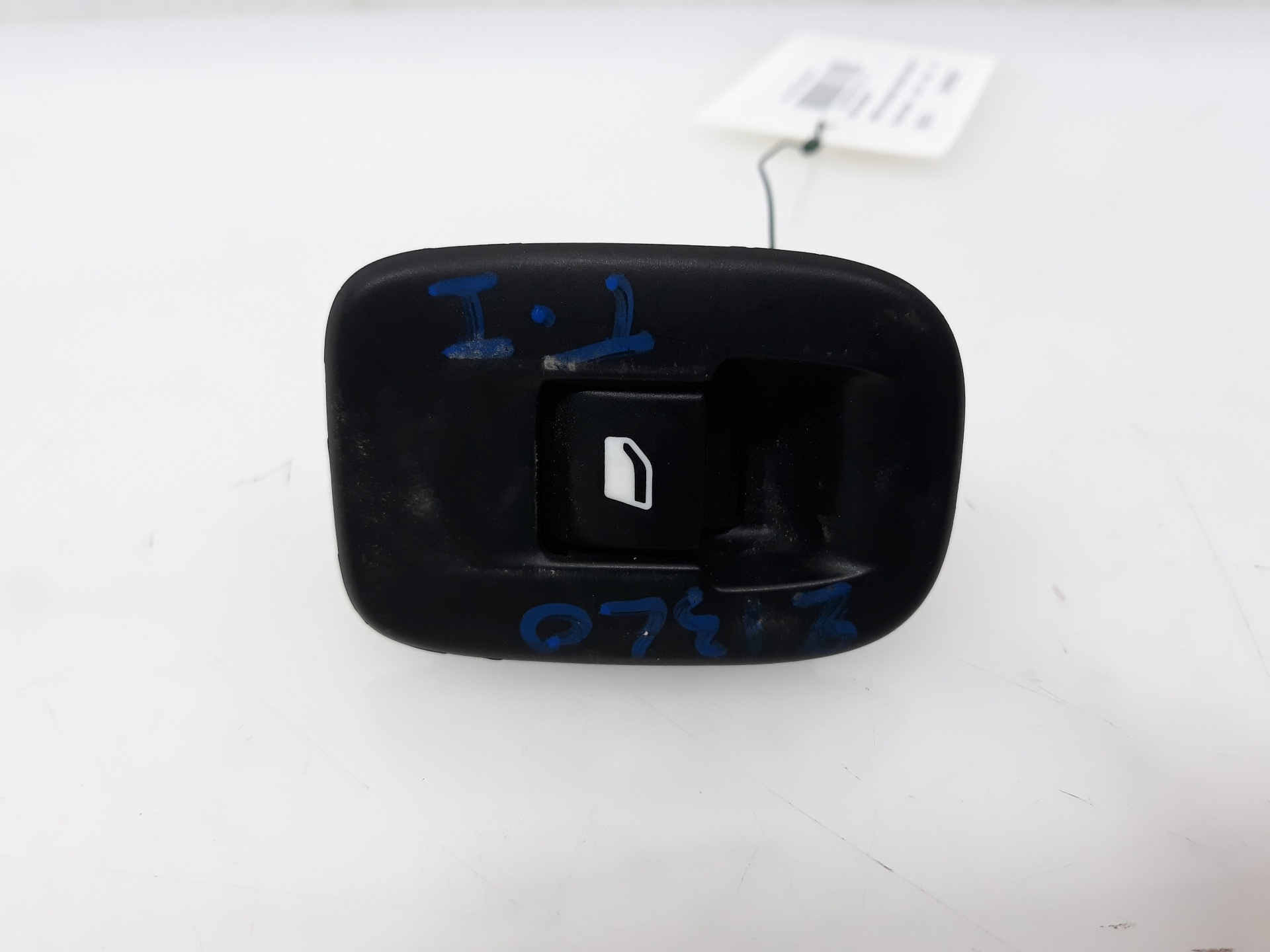 PEUGEOT 2008 1 generation (2013-2020) Rear Right Door Window Control Switch 98242552ZD,96751119ZD 26086308