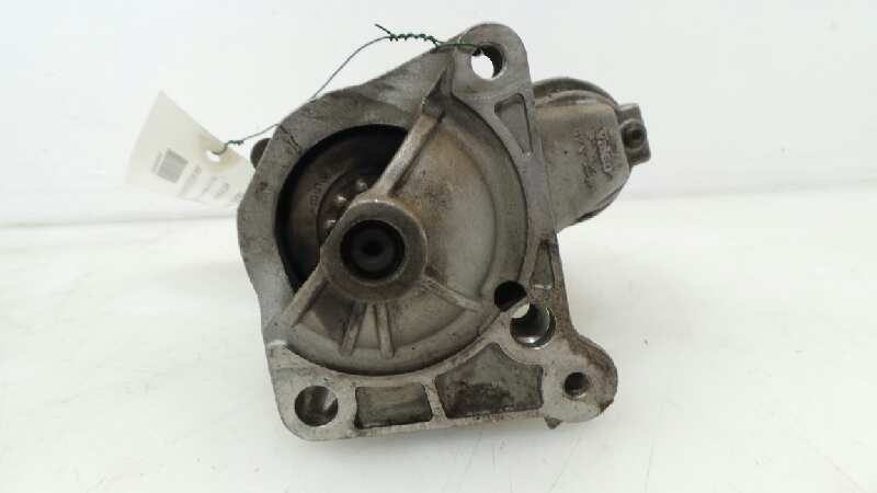 VOLVO V40 1 generation (1996-2004) Startmotor 8200064465B 18947007