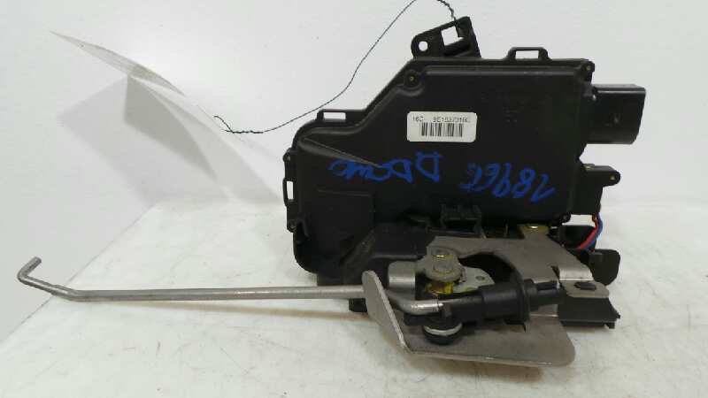 VAUXHALL A4 B6/8E (2000-2005) Front Right Door Lock 8E1837016C,8E1837016C 18952296