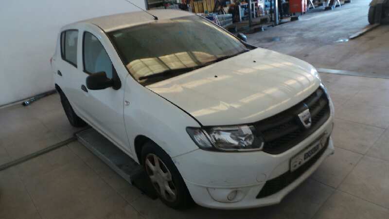 DACIA Sandero 2 generation (2013-2020) Преден десен задвижващ вал 391004298R, 391004298R 25169882