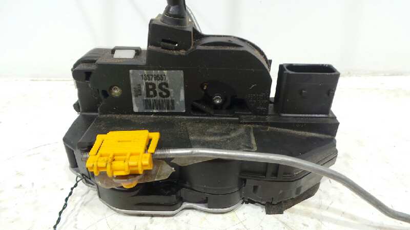 OPEL Astra J (2009-2020) Rear Left Door Lock 13579557 18891535