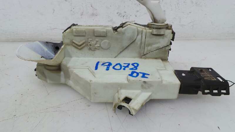 PEUGEOT 308 T7 (2007-2015) Front Left Door Lock 9800616680 18961740