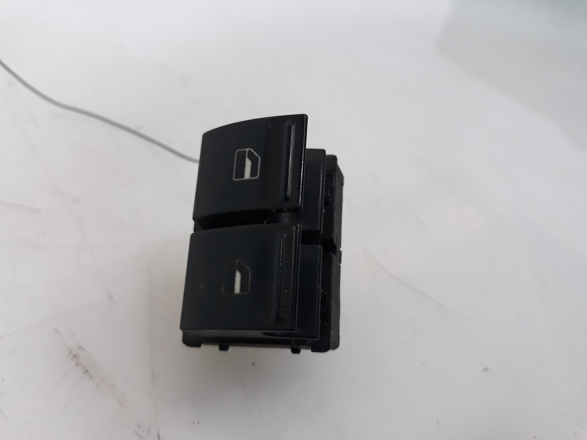 SEAT Ibiza 4 generation (2008-2017) Front Left Door Window Switch 1K3959857A,1K3959857A 19165694