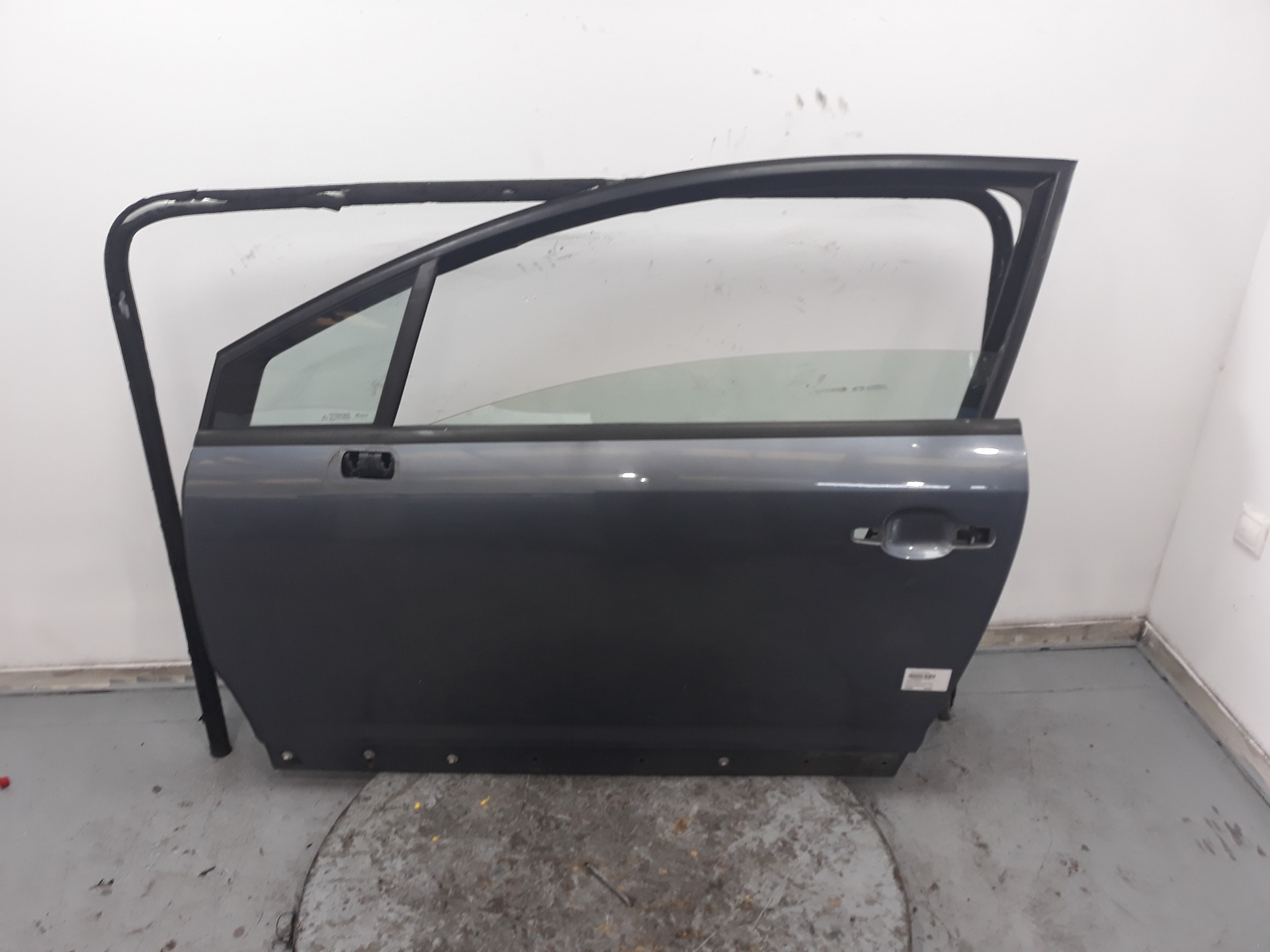 PEUGEOT C4 1 generation (2004-2011) Front Left Door 9002W1,9002W1 19102444