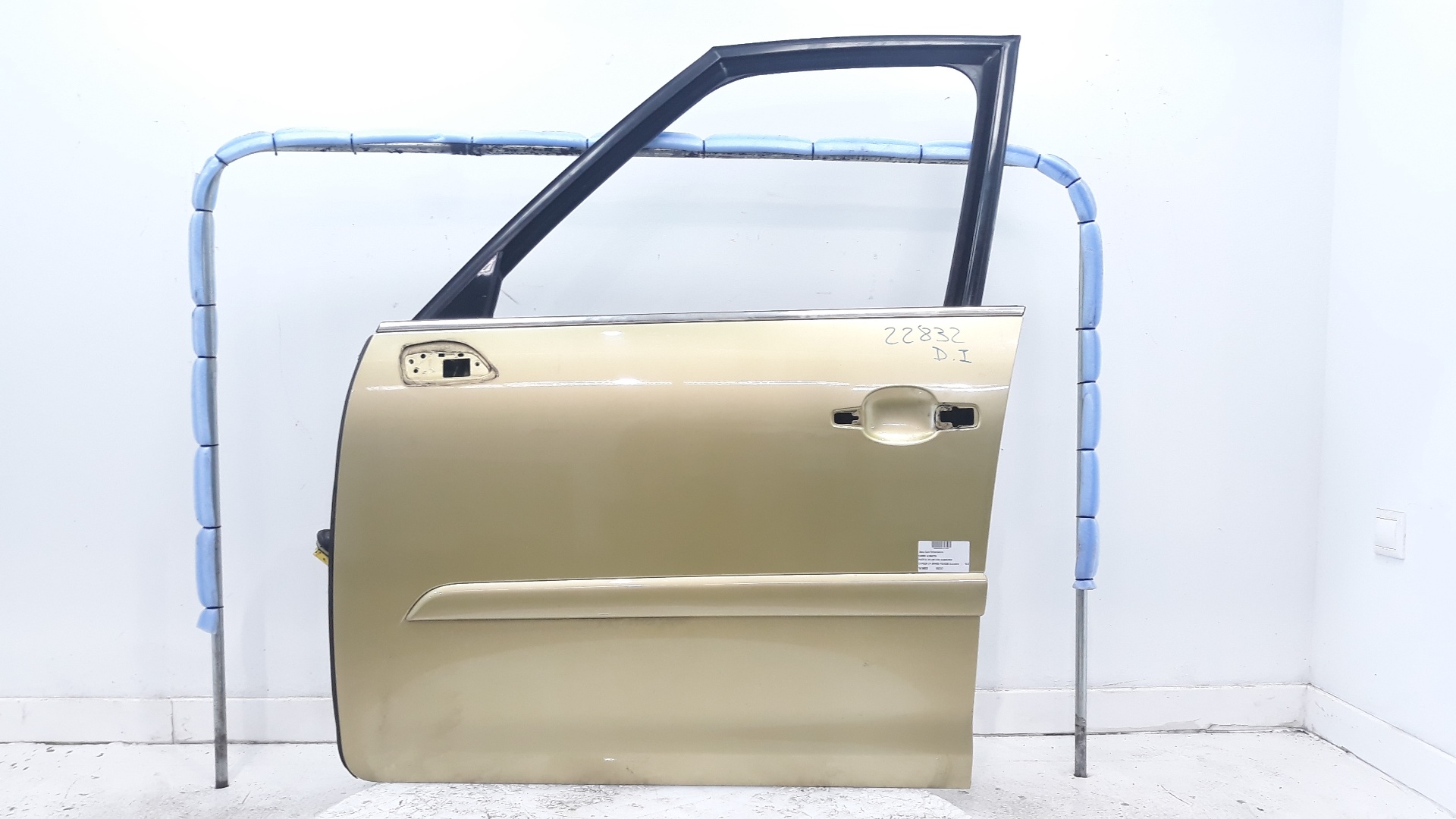 CITROËN C4 Picasso 1 generation (2006-2013) Front Left Door 9002X7 26241483