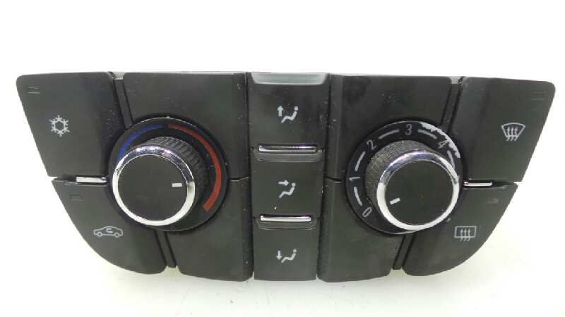 OPEL Astra J (2009-2020) Klimato kontrolės (klimos) valdymas 13346092, 13346092 19070445