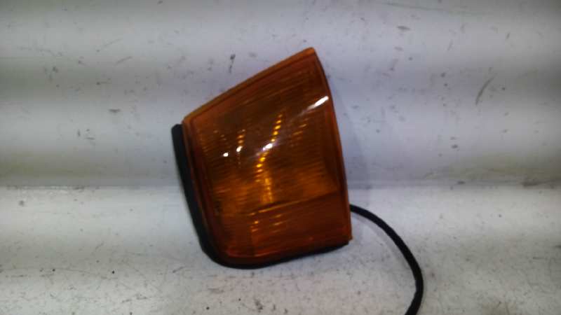 FIAT Uno 1 generation (1983-1995) Front Right Fender Turn Signal 0009943195, 9943195 18839936