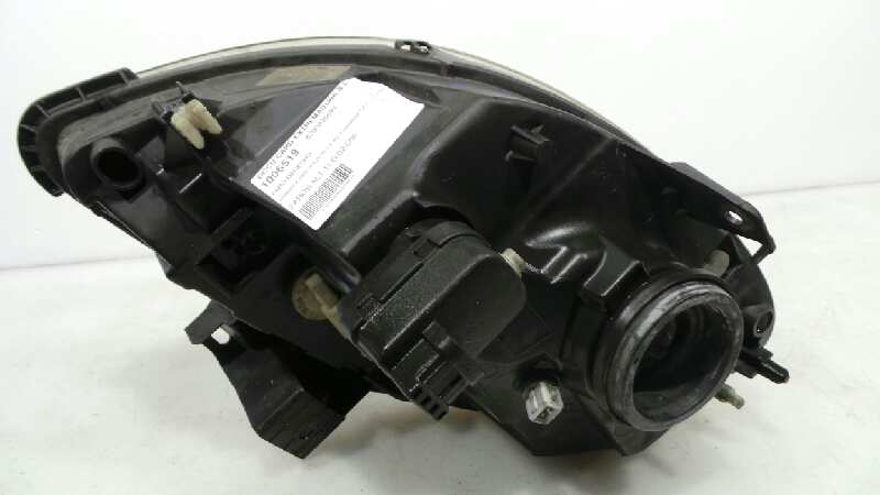 NISSAN Front Right Headlight 8200236591, 8200236591 18952971