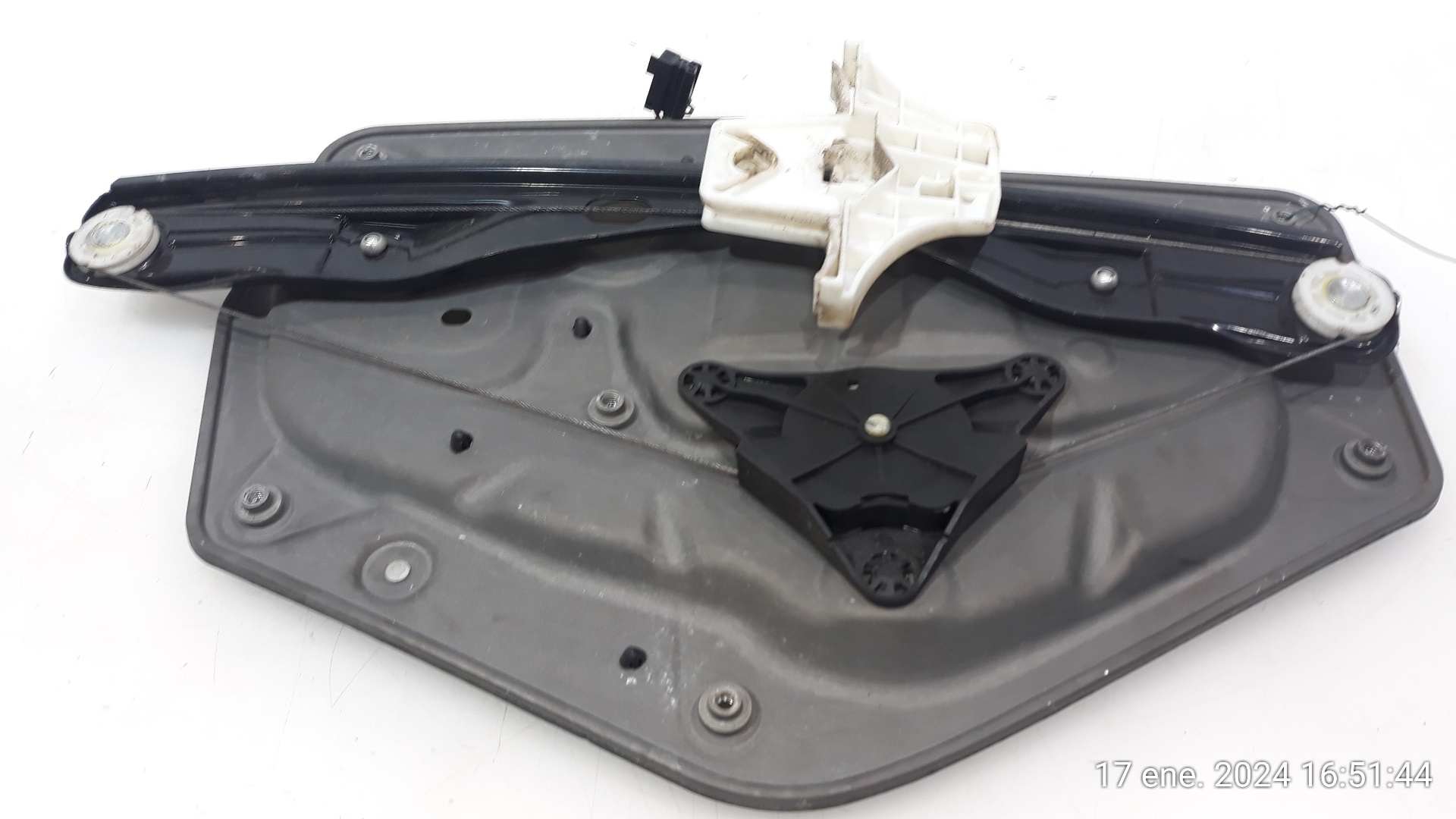 SKODA Superb 2 generation (2008-2015) Rear left door window lifter 8K0959811,3T5839401 26104914