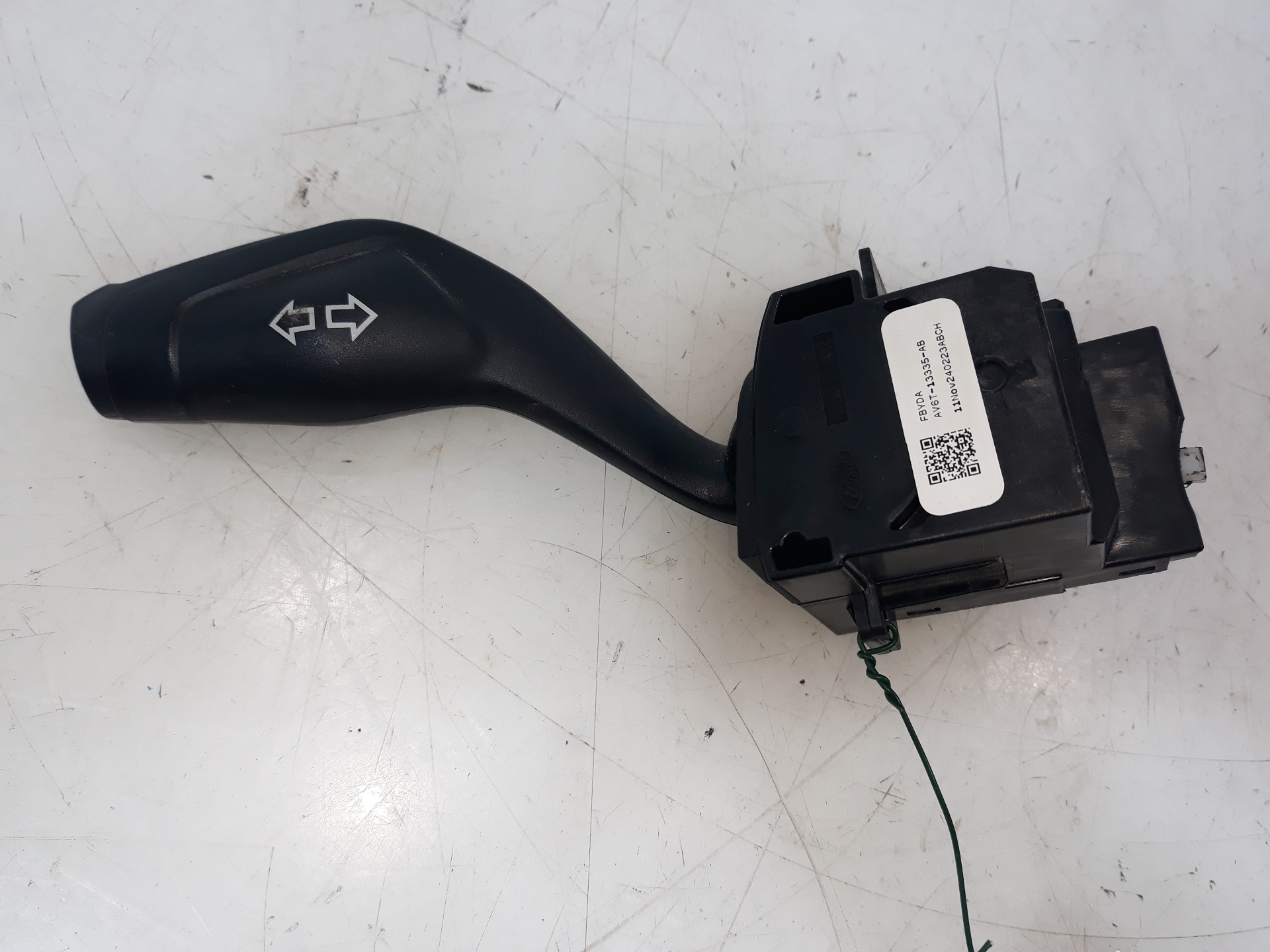 FORD C-Max 2 generation (2010-2019) Turn switch knob AV6T13335AB, AV6T13335AB 19152907