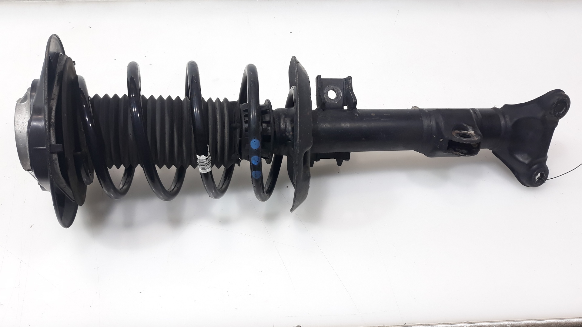 MERCEDES-BENZ E-Class W212/S212/C207/A207 (2009-2016) Front Left Shock Absorber A2123200338,A2123200338 26240490