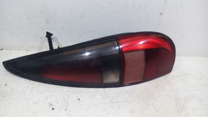 RENAULT Laguna 1 generation (1993-2001) Rear Right Taillight Lamp 7701040957, 7701040957 18826708