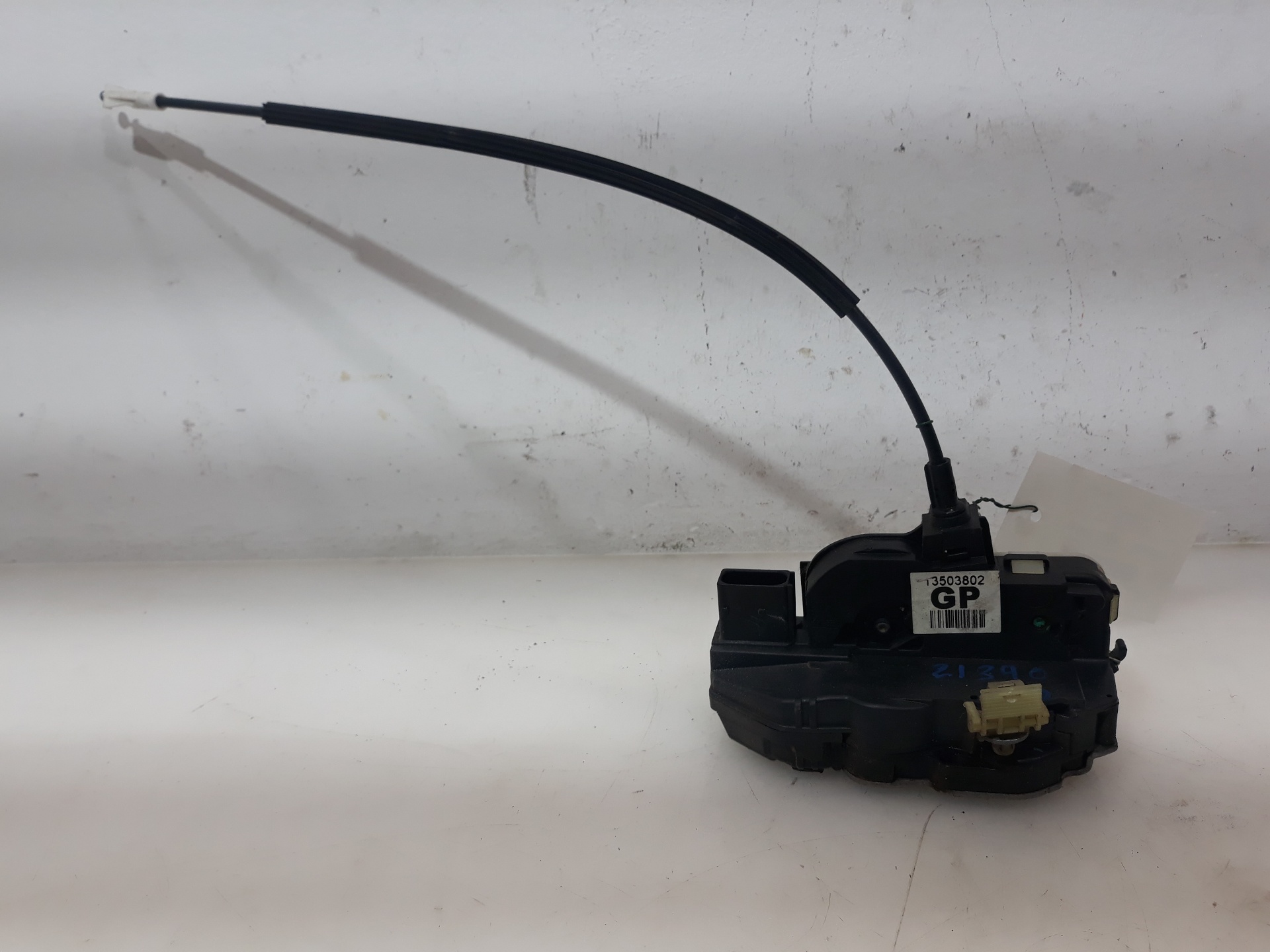 OPEL Insignia A (2008-2016) Front Right Door Lock 13503802,13503802 19128836