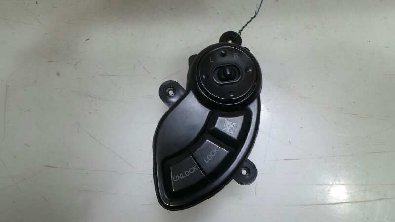 HYUNDAI Santa Fe SM (2000-2013) Switches 9353026000, 9353026000 18957577