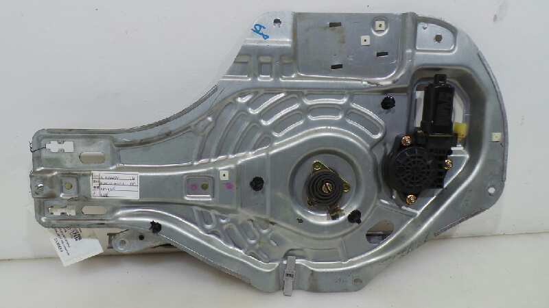 HYUNDAI Tucson 1 generation (2004-2010) Front Left Door Window Regulator 824702E010, 824702E010 19016691