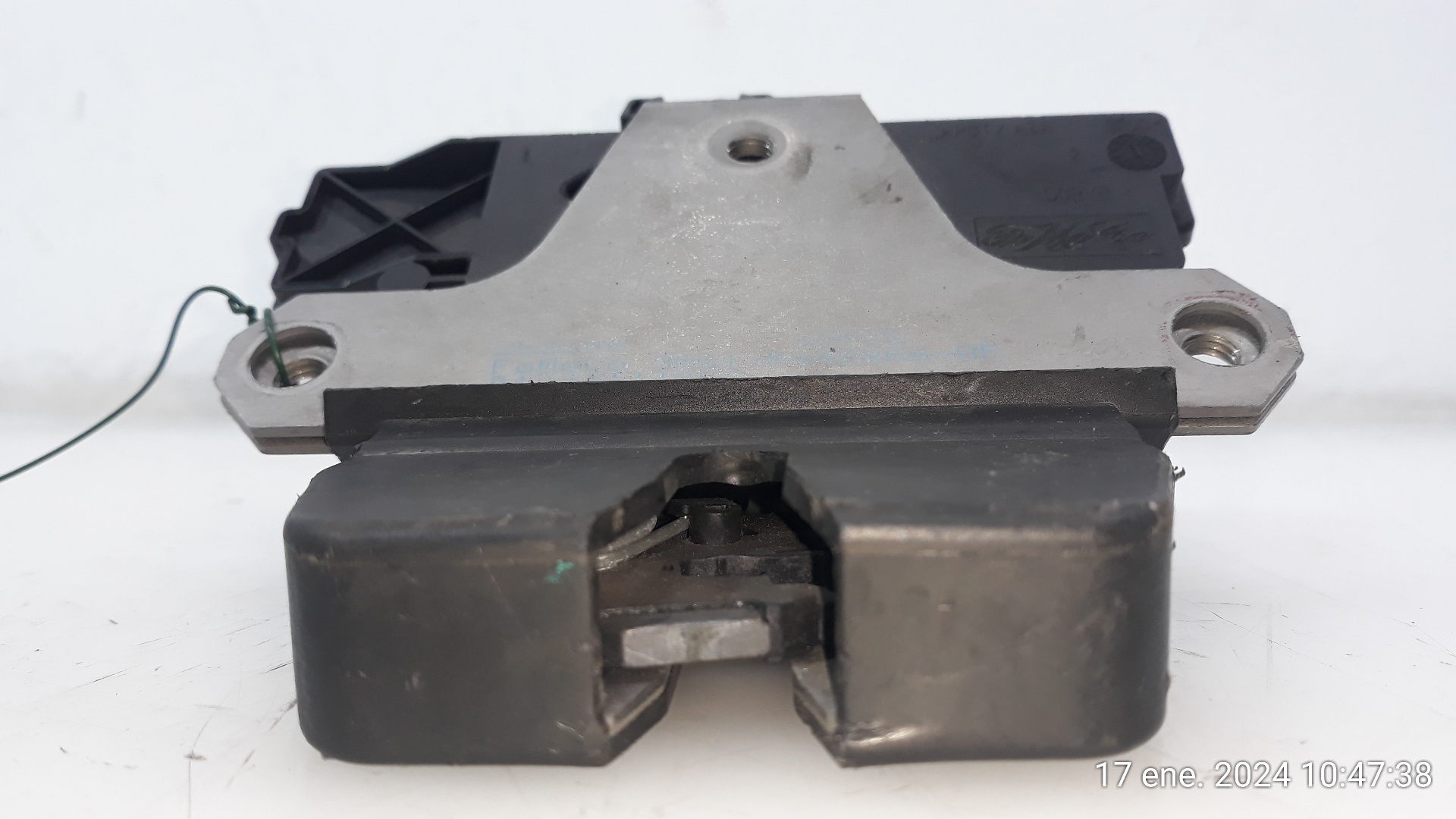 PEUGEOT Focus 2 generation (2004-2011) Tailgate Boot Lock 3M51R442A66, 3M51R442A66 23243245