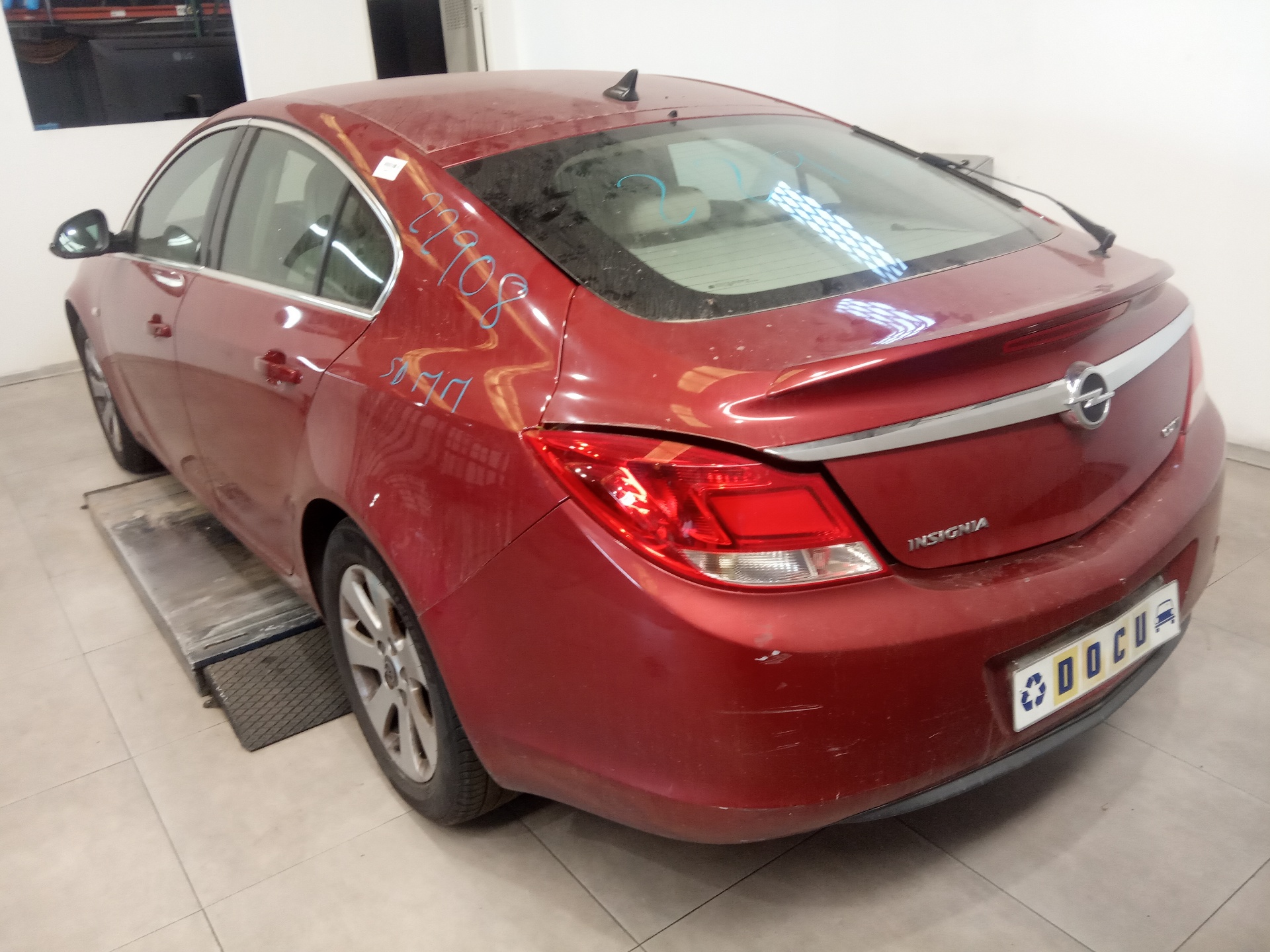 OPEL Insignia A (2008-2016) Бампер передний 13238286 26548814