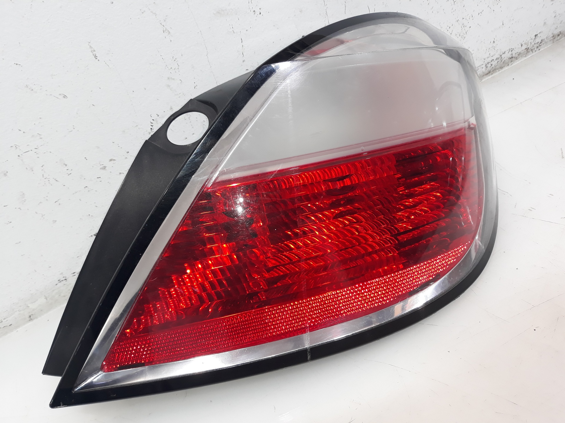 MG Astra J (2009-2020) Rear Right Taillight Lamp 93190305, 1222112 19113266