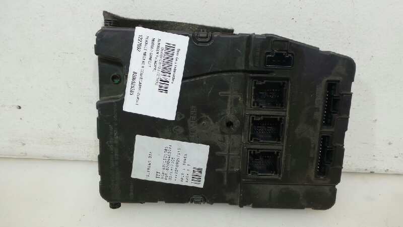 RENAULT Megane 2 generation (2002-2012) Comfort Control Unit 8200525385, 8200525385 19063173