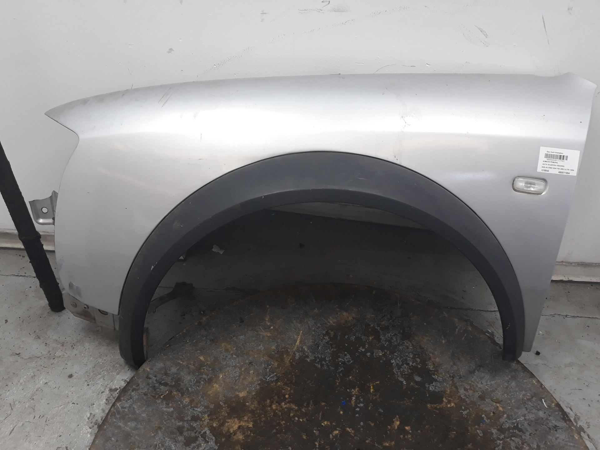 FIAT A6 allroad C5 (2000-2006) Front Left Fender 4B0821105A,4B0821105A 19091790