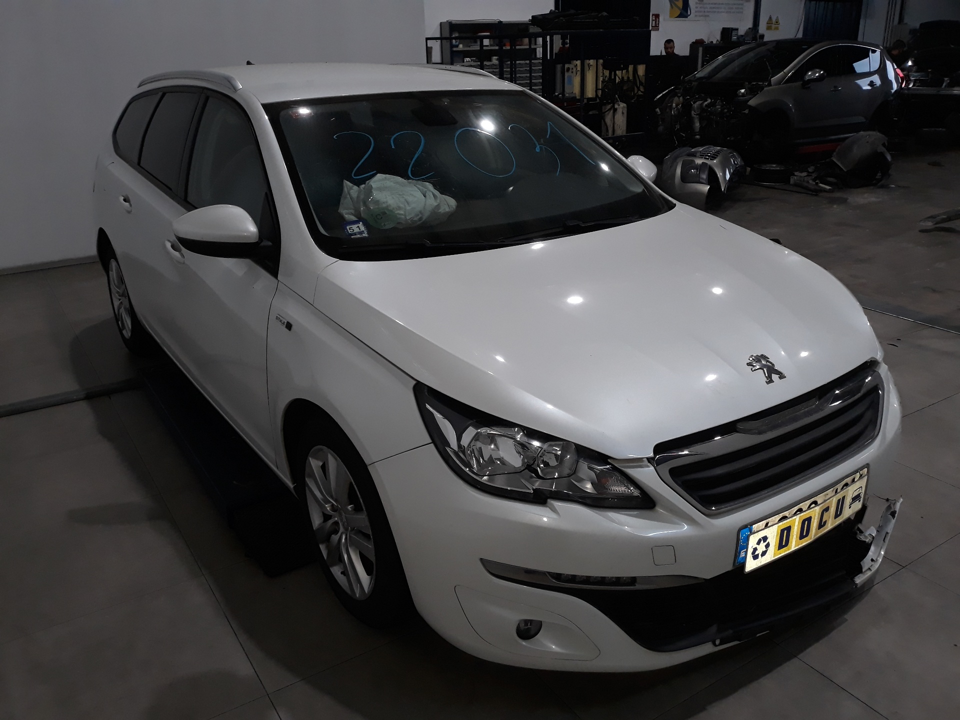 PEUGEOT 308 T9 (2013-2021) Повторитель переднего правого крыла 9812662180,9812662180 26093824