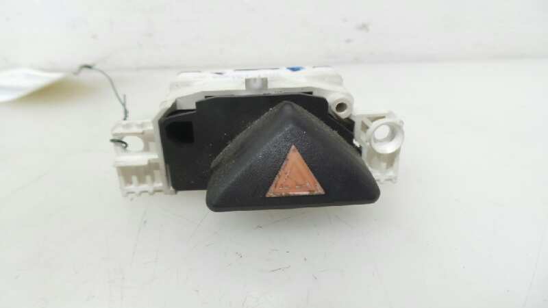 PEUGEOT Focus 1 generation (1998-2010) Hazard button 2M5T13A350AA,2M5T13A350AA 19042542