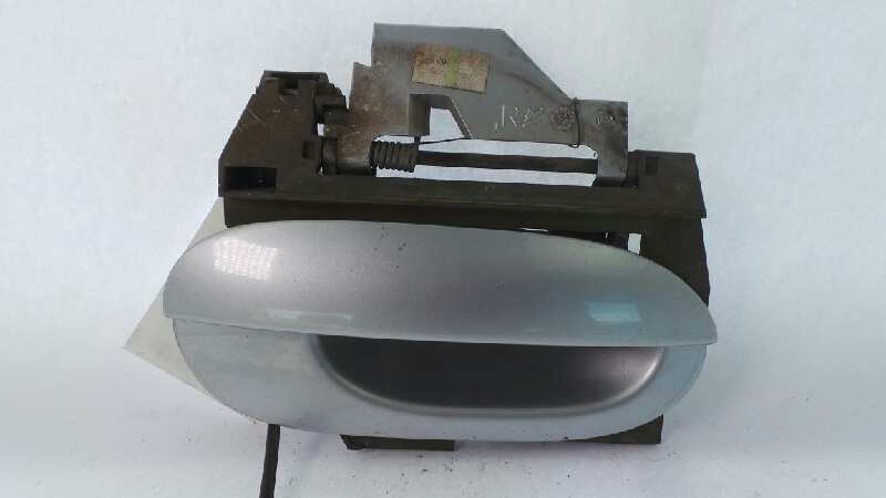 BMW 5 Series E39 (1995-2004) Rear right door outer handle 51218245462 18992759