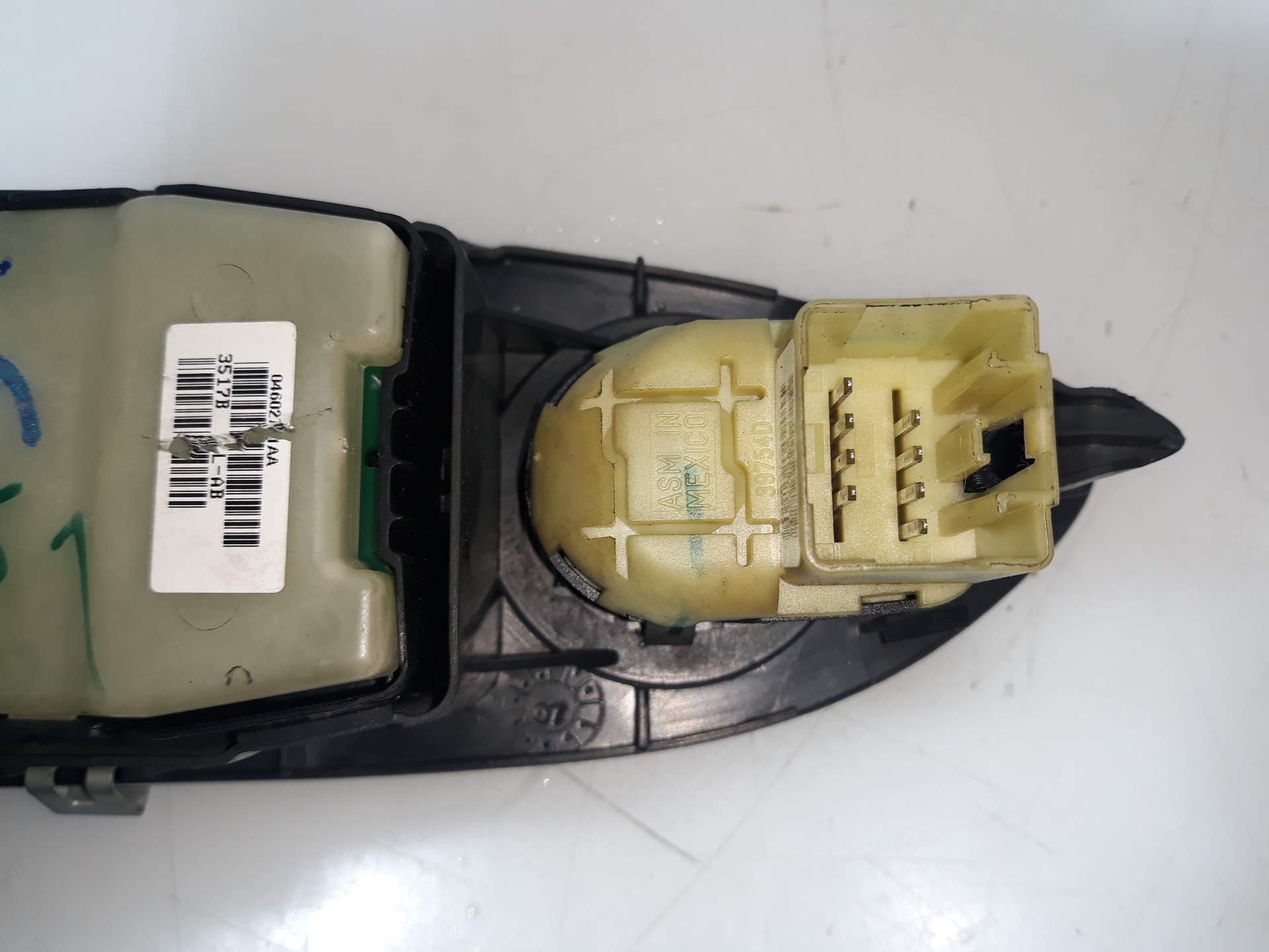 CHRYSLER Front Left Door Window Switch 04602781AA, 04602781AA 23279310