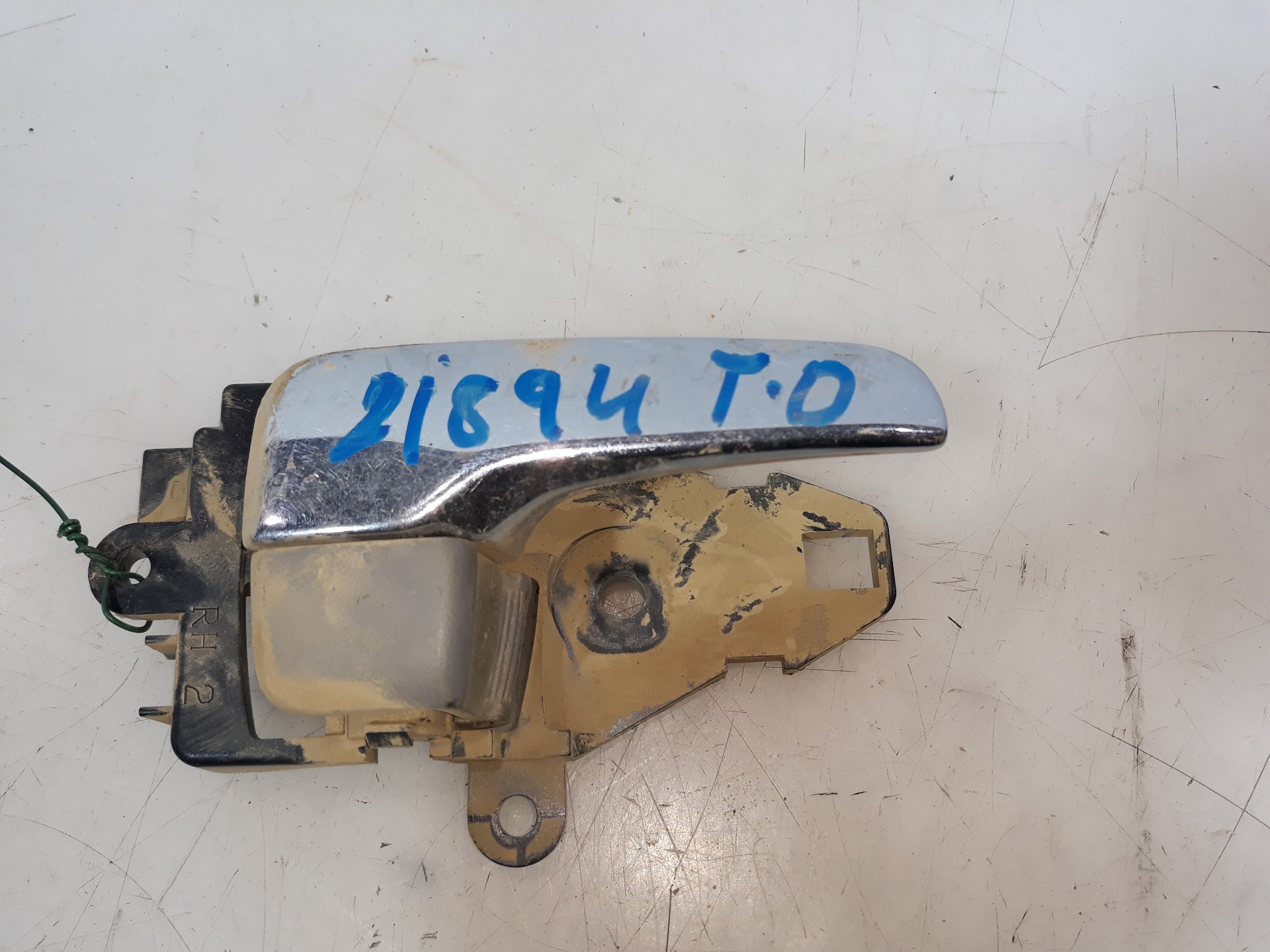 MITSUBISHI L200 4 generation (2006-2015) Right Rear Internal Opening Handle MN105360,MN105360 19154821