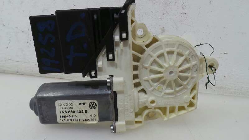 VOLKSWAGEN Jetta 5 generation (2005-2011) Rear Right Door Window Control Motor 1K5839402B, 1K5839402B 18995882