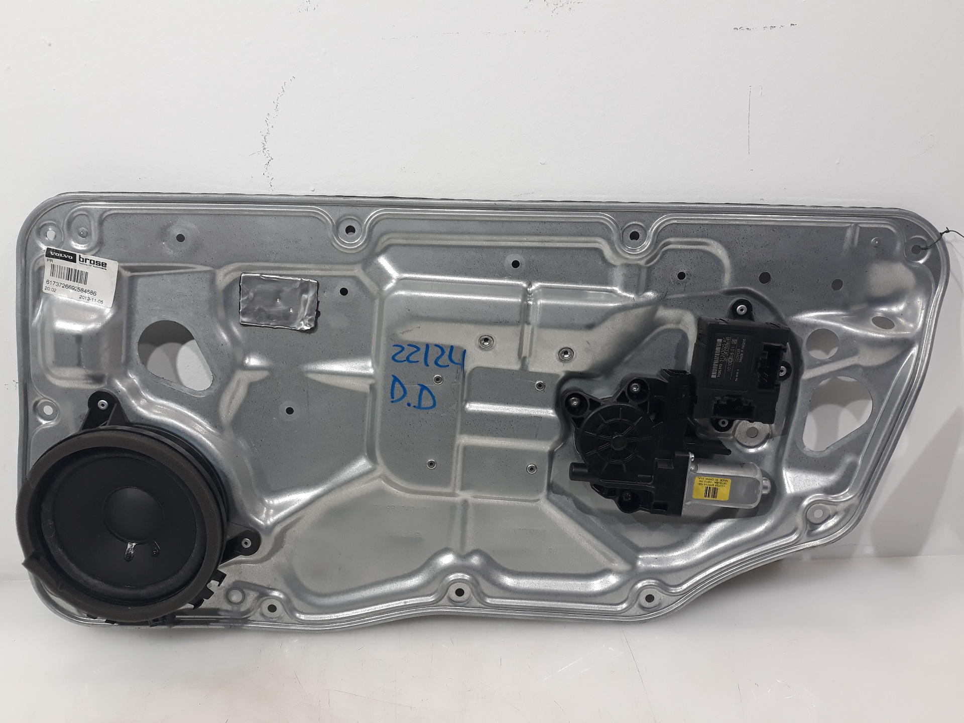 VOLVO V70 3 generation (2007-2020) Front Right Door Window Regulator 30784510, 30784510 26093794