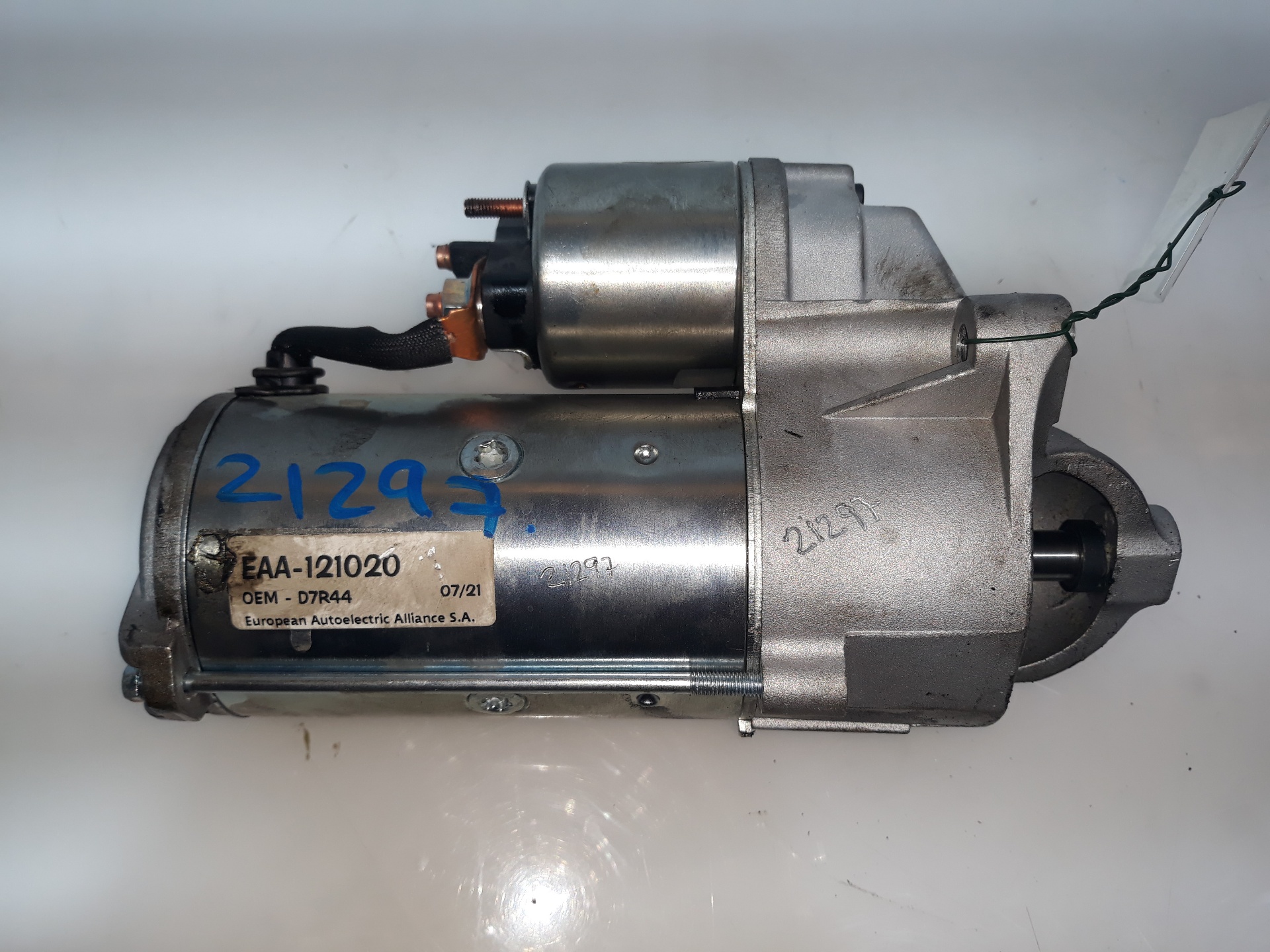 RENAULT Laguna 2 generation (2001-2007) Starter Motor D7R44,D7R44 19122271