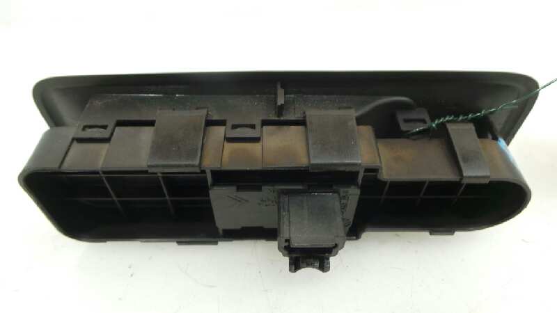 PEUGEOT 807 1 generation (2002-2012) Front Right Door Window Switch 14893750XT 18912234