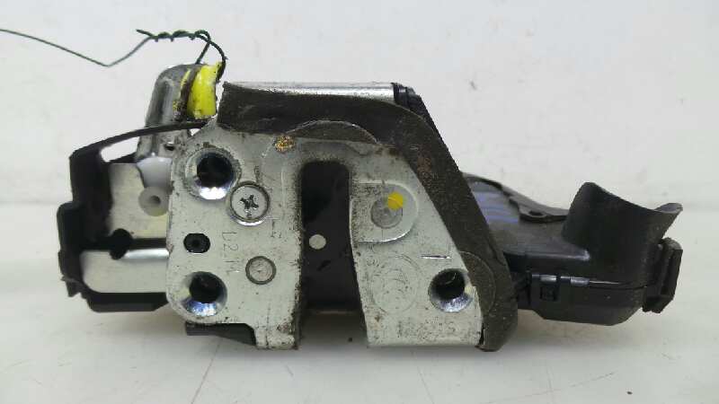 TOYOTA Auris 2 generation (2012-2015) Serrure de porte avant gauche 6904002210, 6904002210 19070132