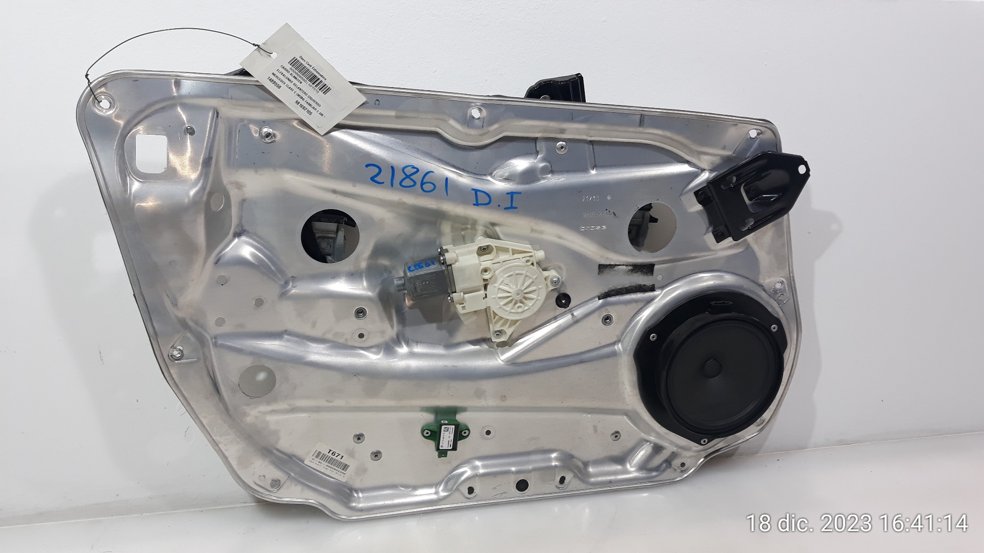 MERCEDES-BENZ C-Class W204/S204/C204 (2004-2015) Regulator de geam ușă stânga față 981692105, 981692105 23251736