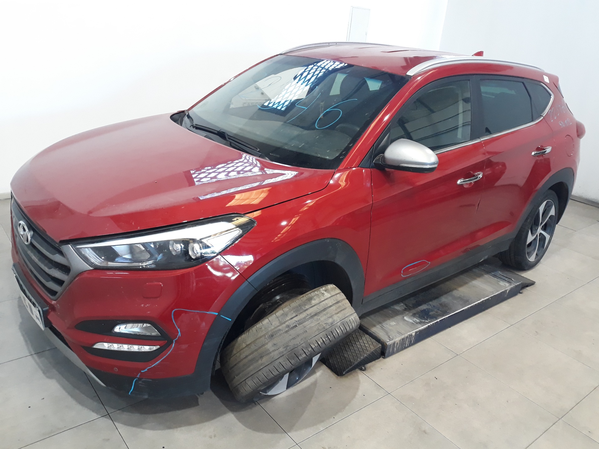 HYUNDAI Tucson 3 generation (2015-2021) Capac portbagaj 73700D7000 25170464