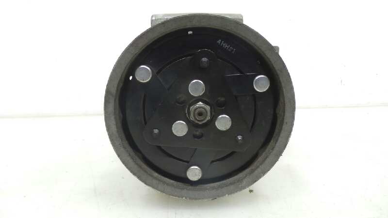 RENAULT Clio 2 generation (1998-2013) Kondicionieriaus siurblys (kompresorius) 8200651251 18974148