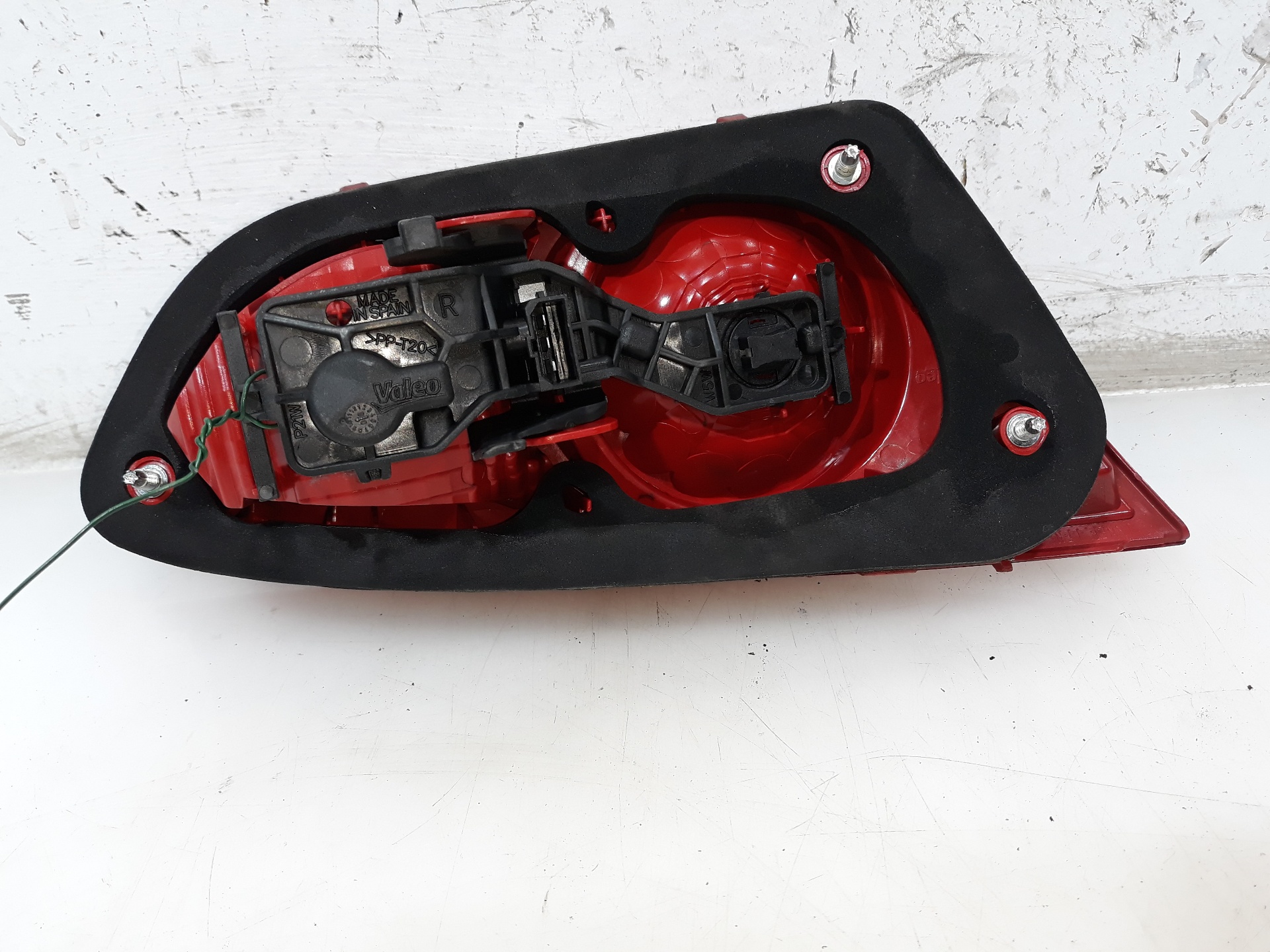 SEAT Leon 2 generation (2005-2012) Galinis dešinys žibintas 1P0945094F, 1P0945094F 25211360